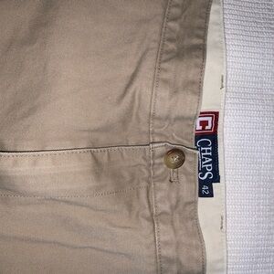 Chaps shorts size 42